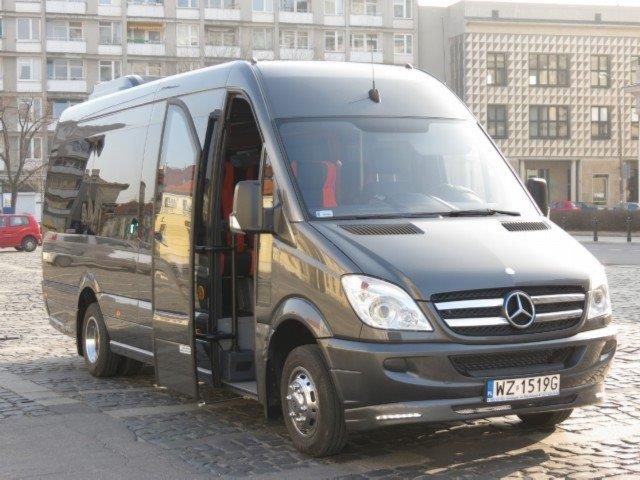 Mercedes Sprinter - Bus 20 osobowy na wynajem