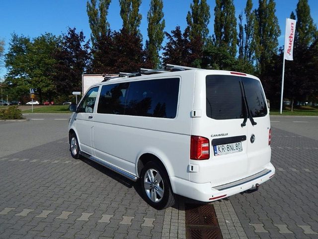 Volkswagen Caravelle - Bus 8 osobowy